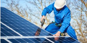 Installation Maintenance Panneaux Solaires Photovoltaïques à La Martre